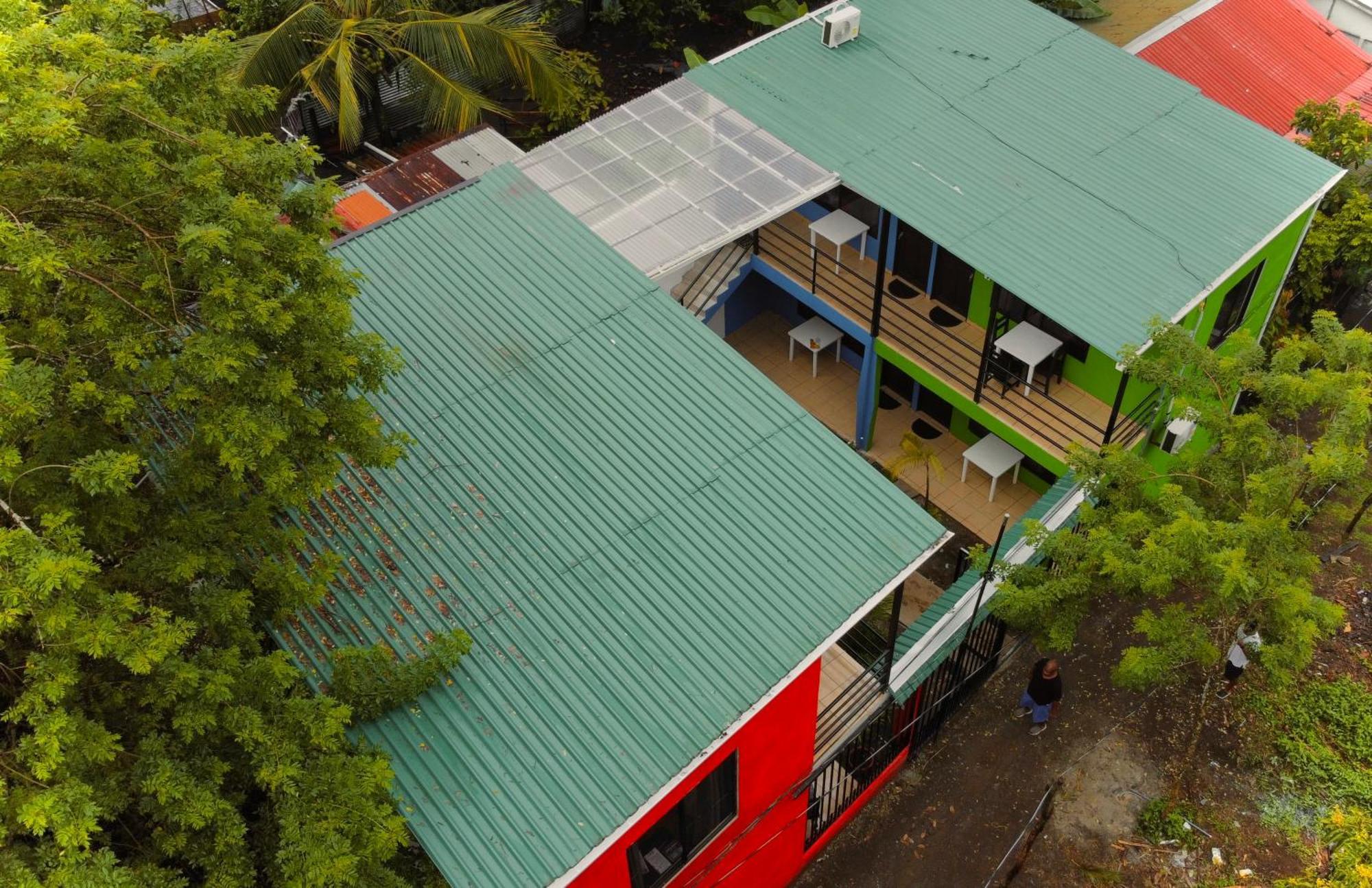 Carey Lodging Tortuguero Eksteriør billede