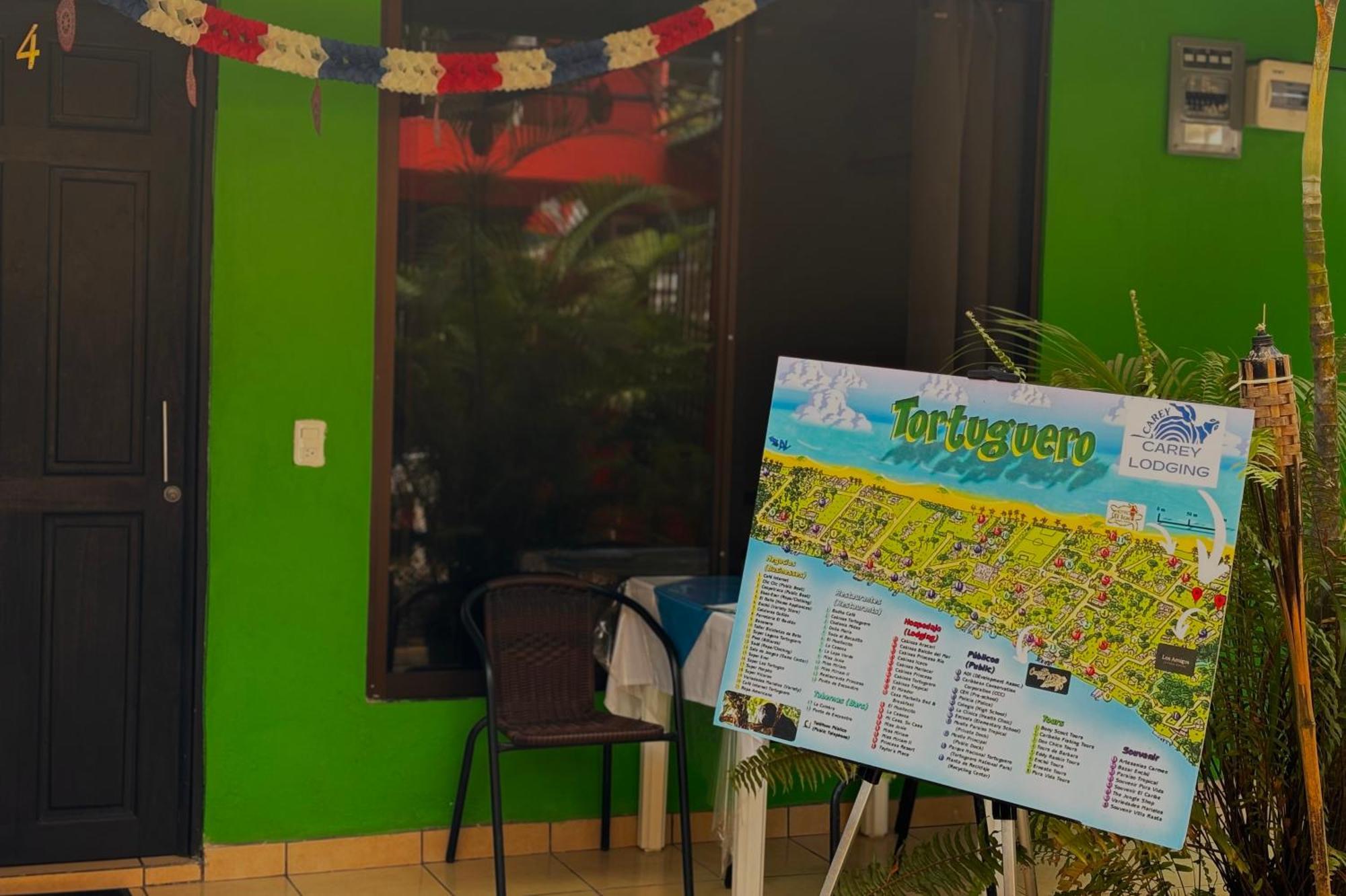 Carey Lodging Tortuguero Eksteriør billede