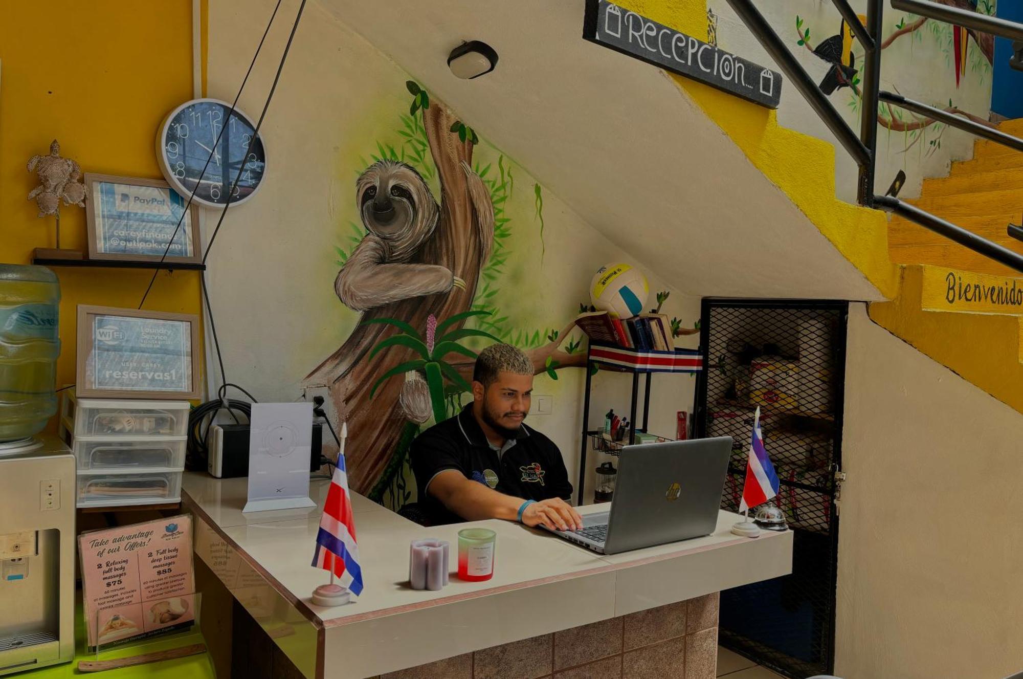 Carey Lodging Tortuguero Eksteriør billede