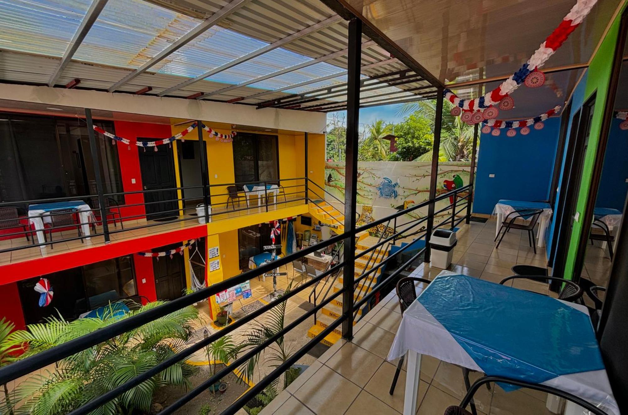 Carey Lodging Tortuguero Eksteriør billede